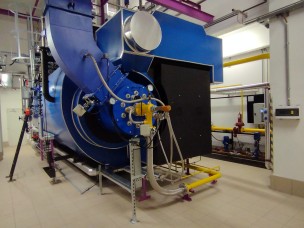 11,7 tph parní kotel, garantovaná teplota páry 220°C